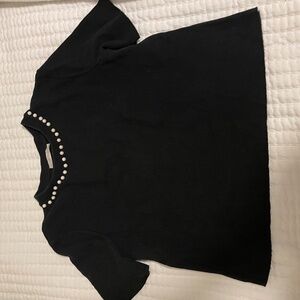 Pearls top